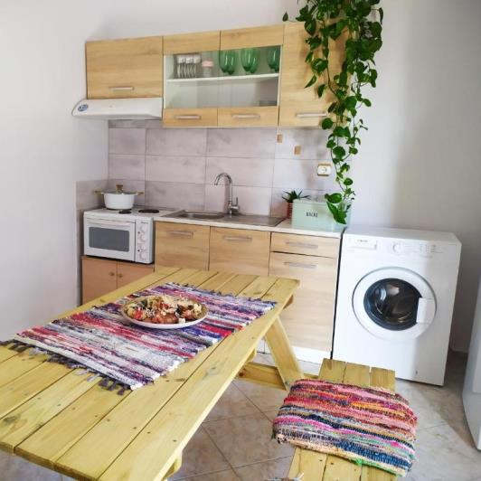 Image No.14-3 Bed House for sale