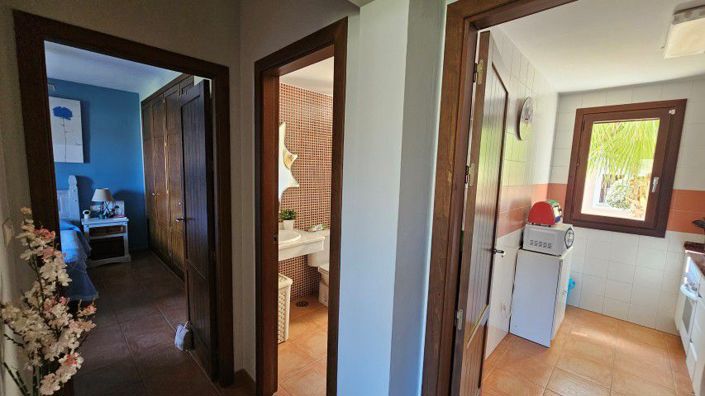 Image No.31-1 Bed Apartment for sale