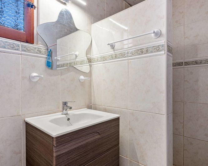 Image No.12-Propriété de 3 chambres à vendre