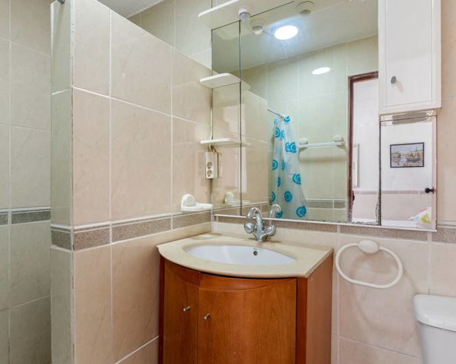 Image No.15-Propriété de 3 chambres à vendre