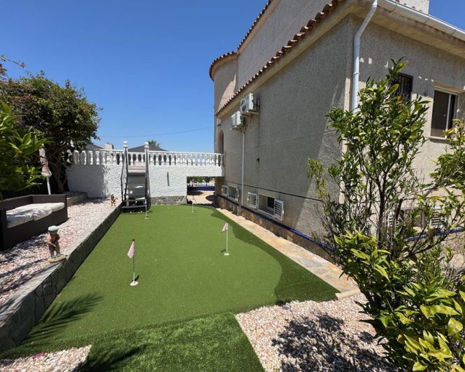 Image No.33-5 Bed Villa for sale