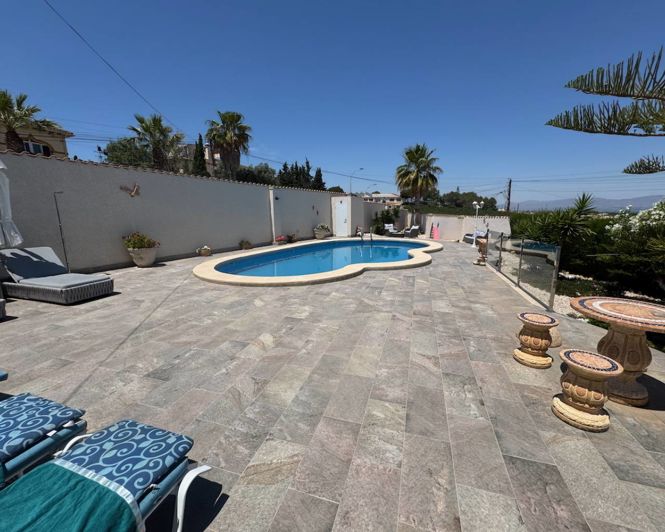 Image No.45-5 Bed Villa for sale