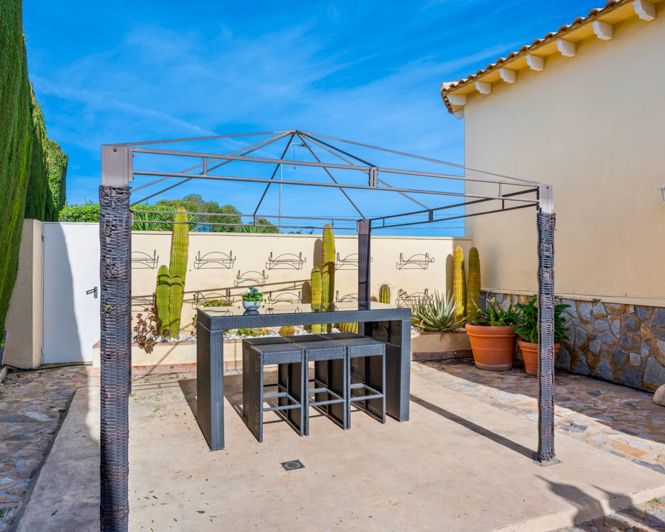 Image No.30-5 Bed Villa for sale