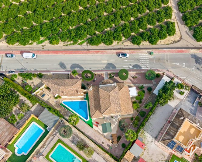 Image No.42-5 Bed Villa for sale