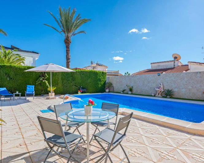 Image No.30-4 Bed Villa for sale