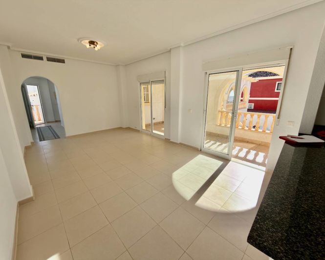 Image No.3-Villa de 5 chambres à vendre à Ciudad Quesada