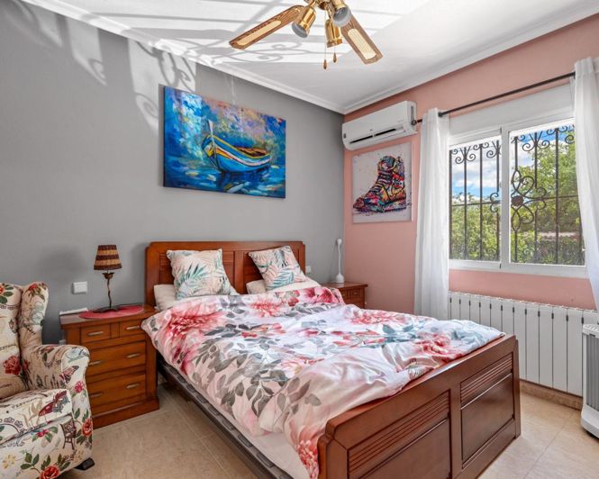 Image No.9-Propriété de 5 chambres à vendre à Catral
