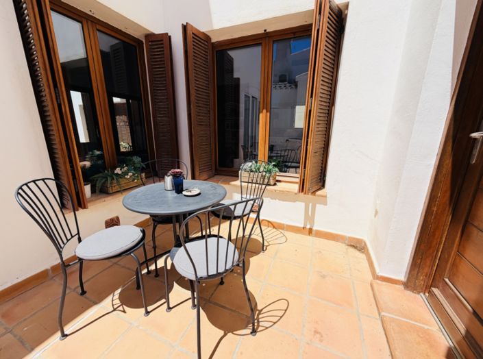 Image No.23-4 Bed Villa for sale