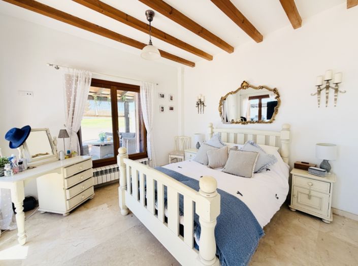 Image No.32-4 Bed Villa for sale
