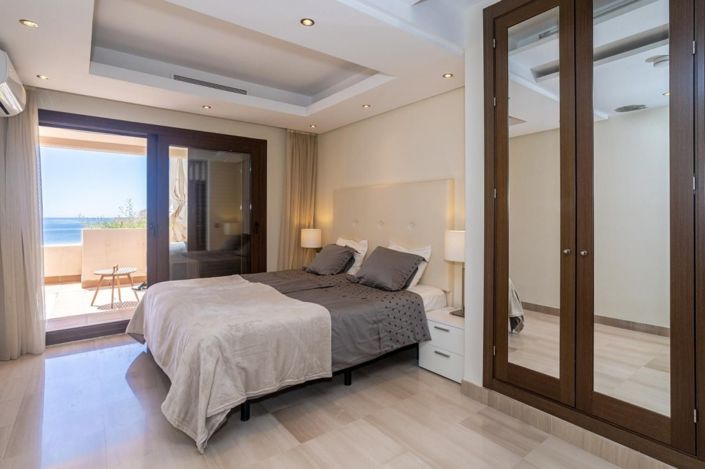 Image No.7-2 Bed Property for sale