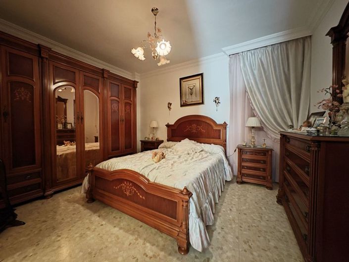 Image No.12-Propriété de 5 chambres à vendre à Estepona
