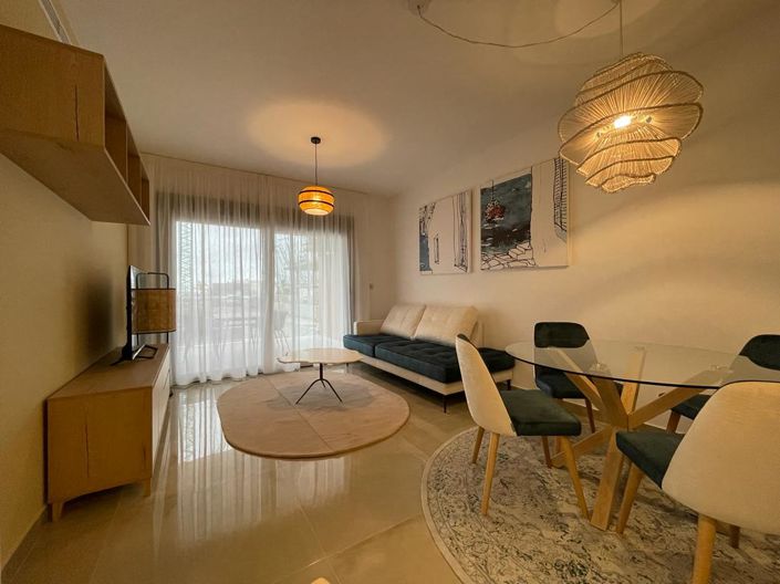 Image No.11-2 Bed Property for sale