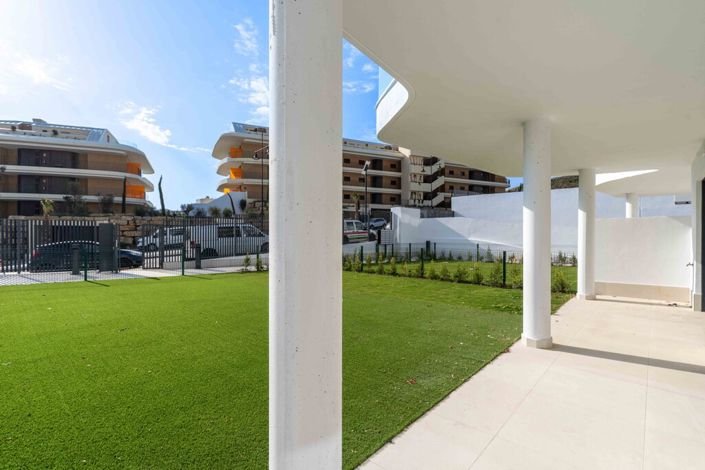 Image No.20-2 Bed Property for sale