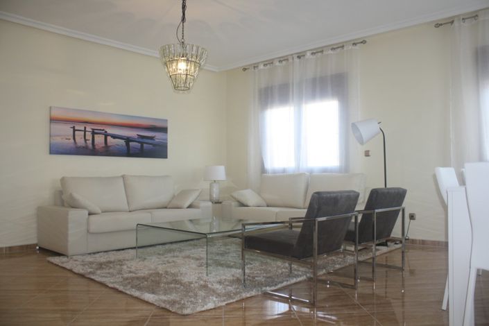 Image No.13-3 Bed Villa for sale