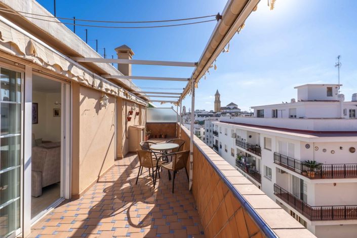 Image No.4-3 Bed Property for sale