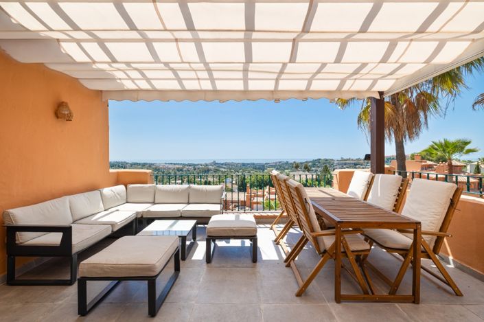 Image No.30-3 Bed Property for sale