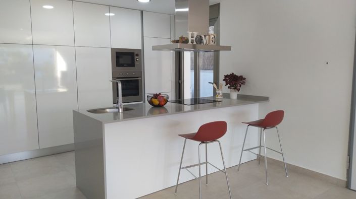Image No.4-3 Bed Villa for sale