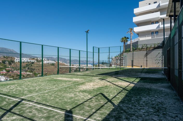 Image No.37-2 Bed Property for sale