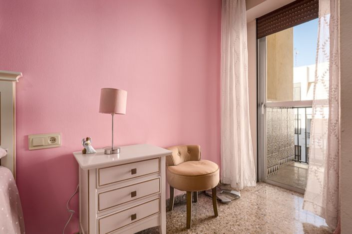 Image No.20-3 Bed Apartment for sale