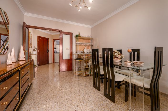 Image No.7-3 Bed Apartment for sale
