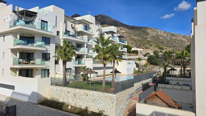 Image No.30-2 Bed Property for sale