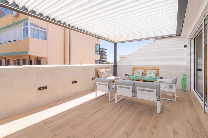 Image No.3-3 Bed Property for sale