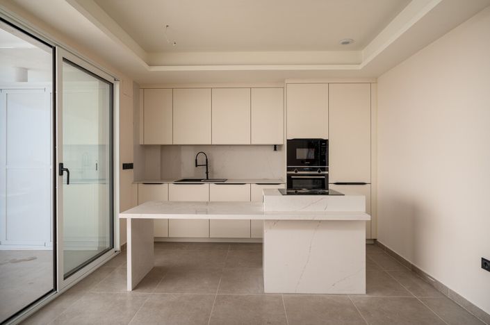 Image No.8-2 Bed Property for sale