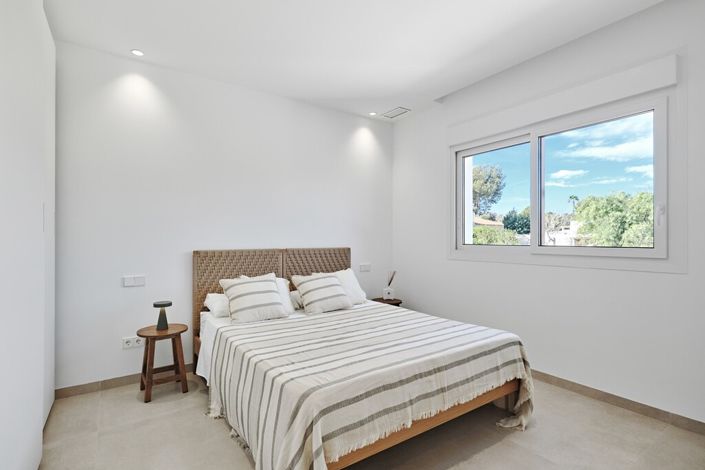 Image No.15-3 Bed Villa for sale