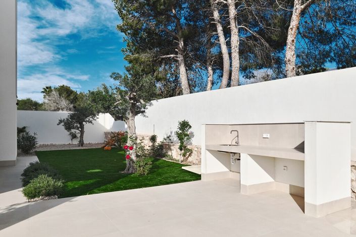 Image No.21-3 Bed Villa for sale
