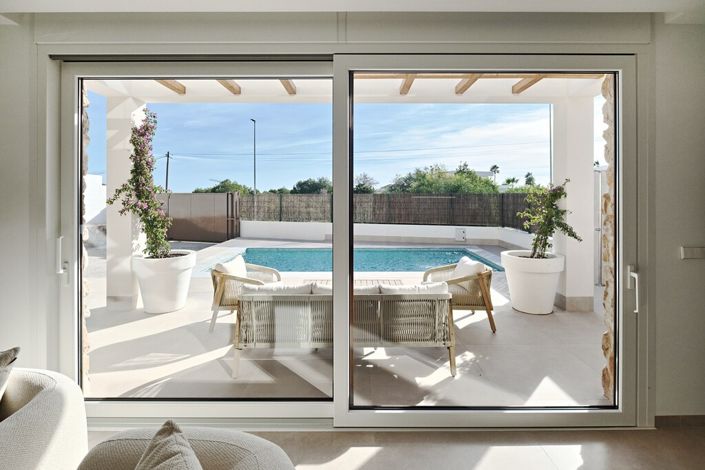 Image No.5-3 Bed Villa for sale