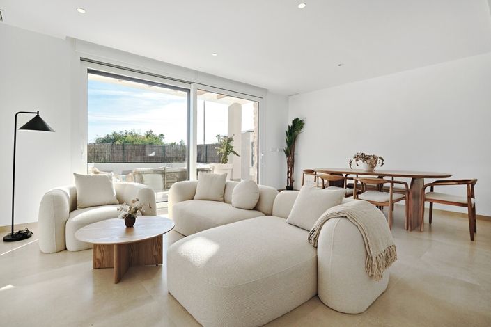 Image No.7-3 Bed Villa for sale