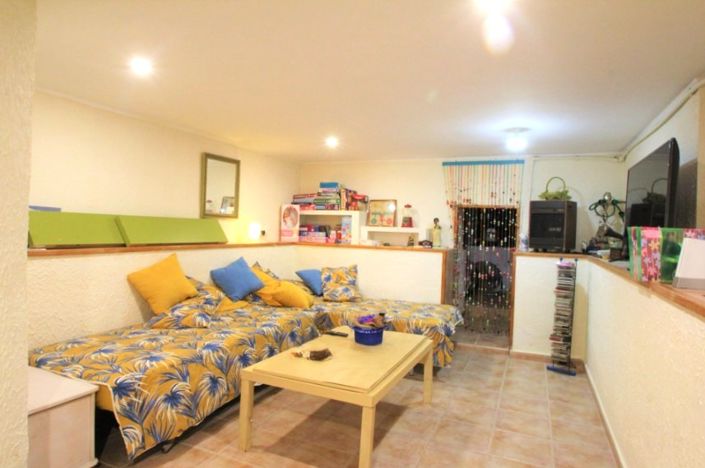 Image No.15-3 Bed Townhouse for sale