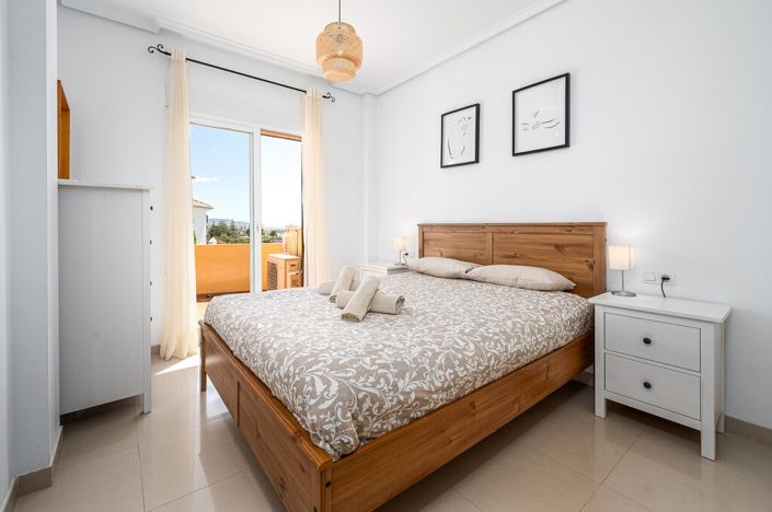 Image No.11-2 Bed Apartment for sale