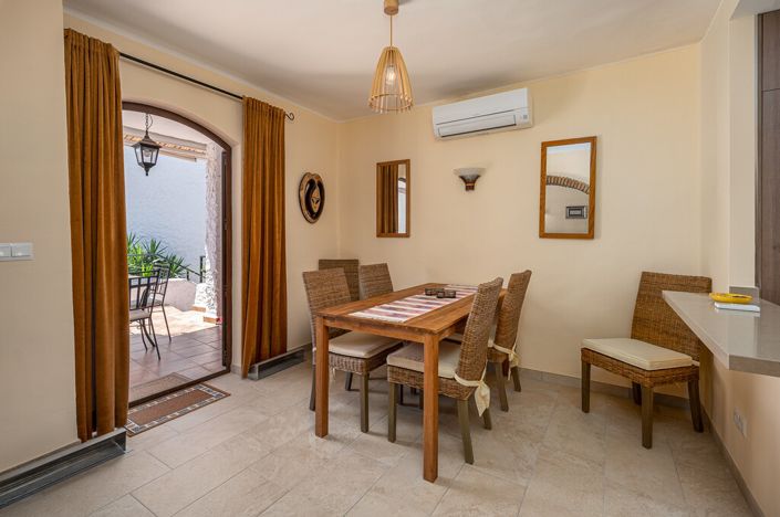 Image No.6-Villa de 3 chambres à vendre à Nerja