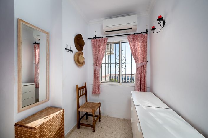 Image No.14-2 Bed Apartment for sale