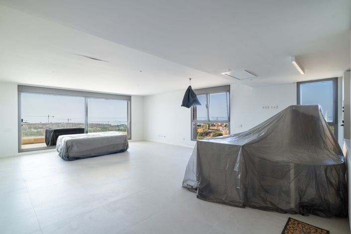 Image No.5-3 Bed Apartment for sale