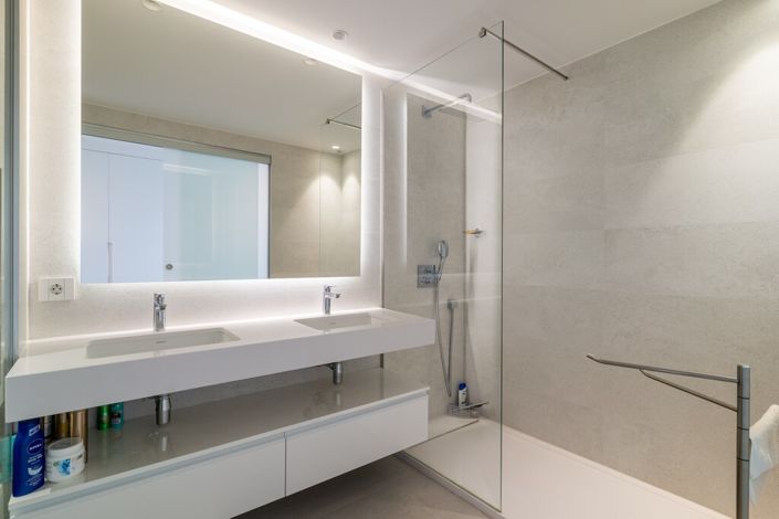 Image No.7-3 Bed Apartment for sale