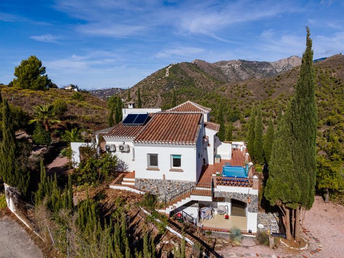 Image No.6-3 Bed Villa for sale