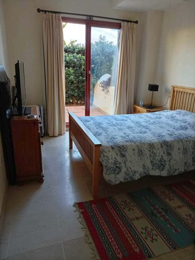 Image No.10-3 Bed Semi-Detached for sale