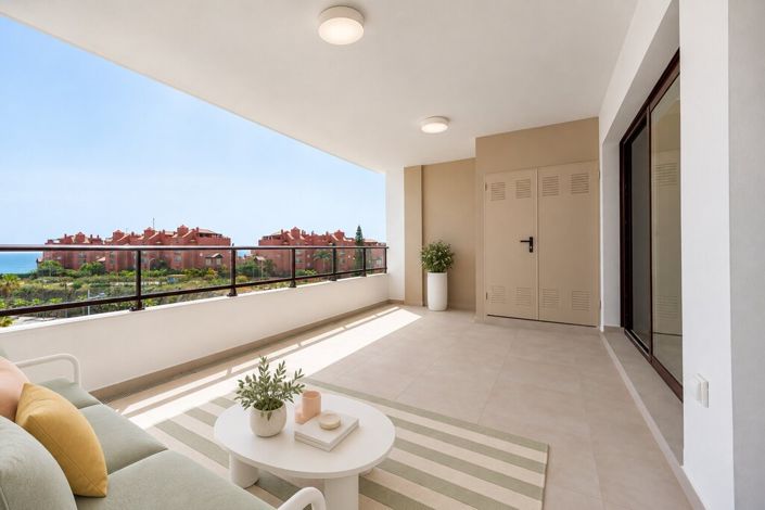 Image No.8-2 Bed Apartment for sale