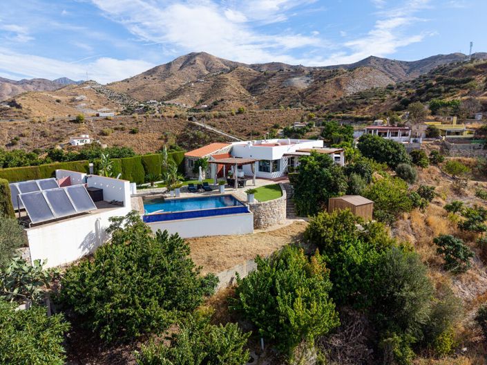 Image No.45-3 Bed Villa for sale