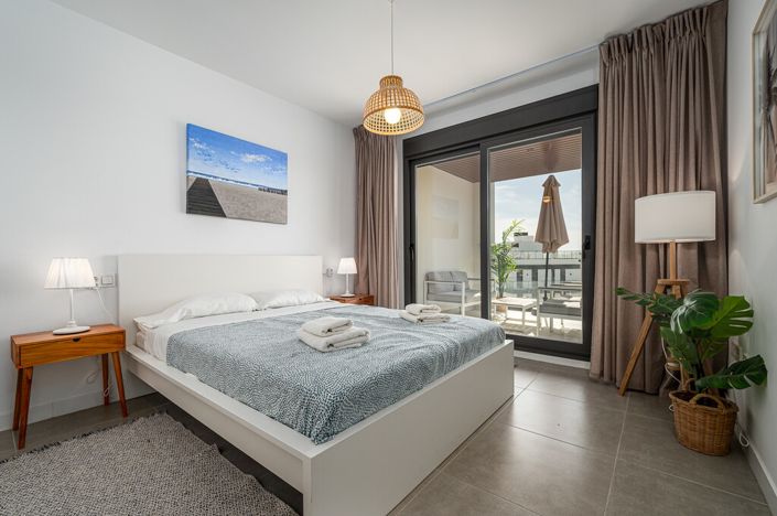 Image No.11-2 Bed Apartment for sale