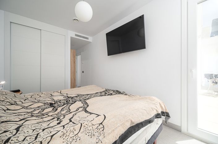 Image No.11-2 Bed Apartment for sale