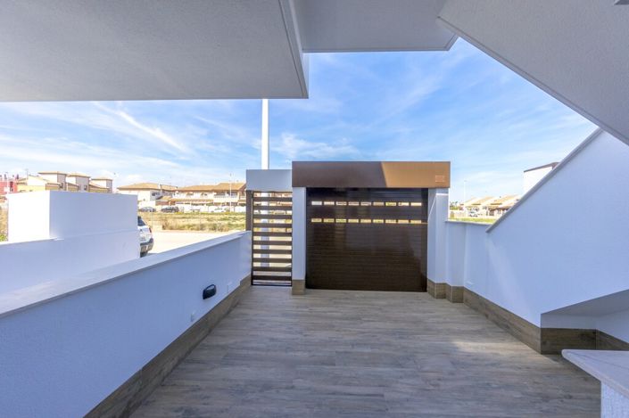 Image No.23-2 Bed Property for sale