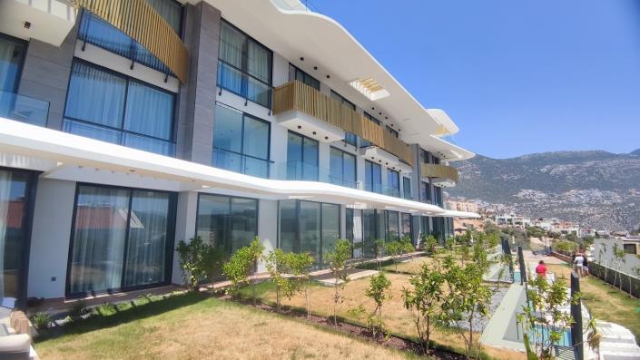 Image No.19-3 Bed Apartment for sale