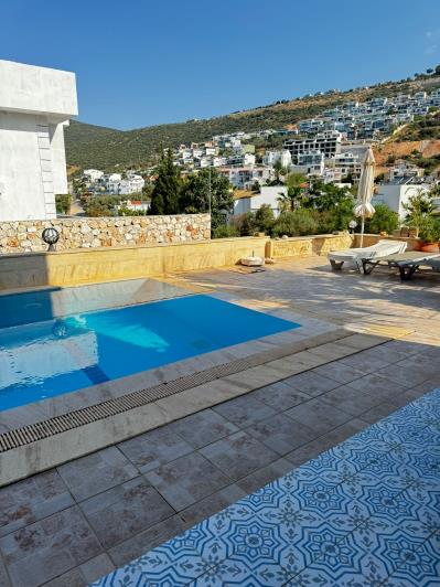 Image No.4-2 Bed Apartment for sale