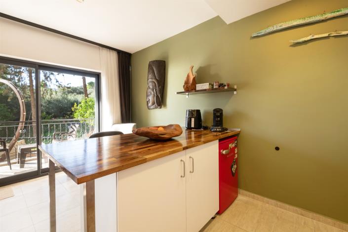 Image No.11-1 Bed Apartment for sale