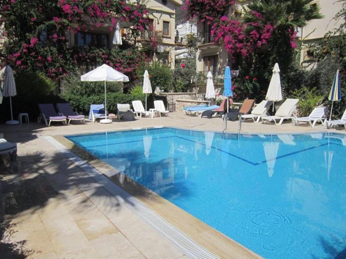 Image No.10-2 Bed Apartment for sale