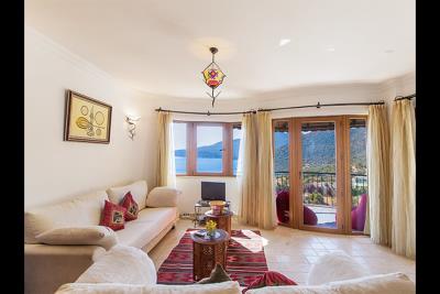 fully-furnished-modern--two-bedroom-apartment-for-sale-in-Kalamar--Kalkan--Kas-8