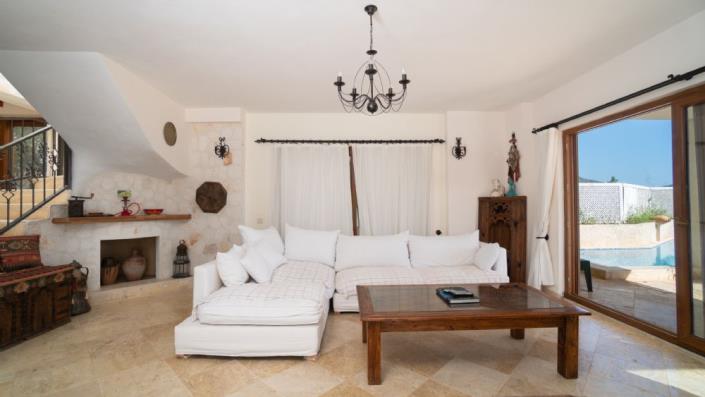 Image No.23-4 Bed Villa / Detached for sale
